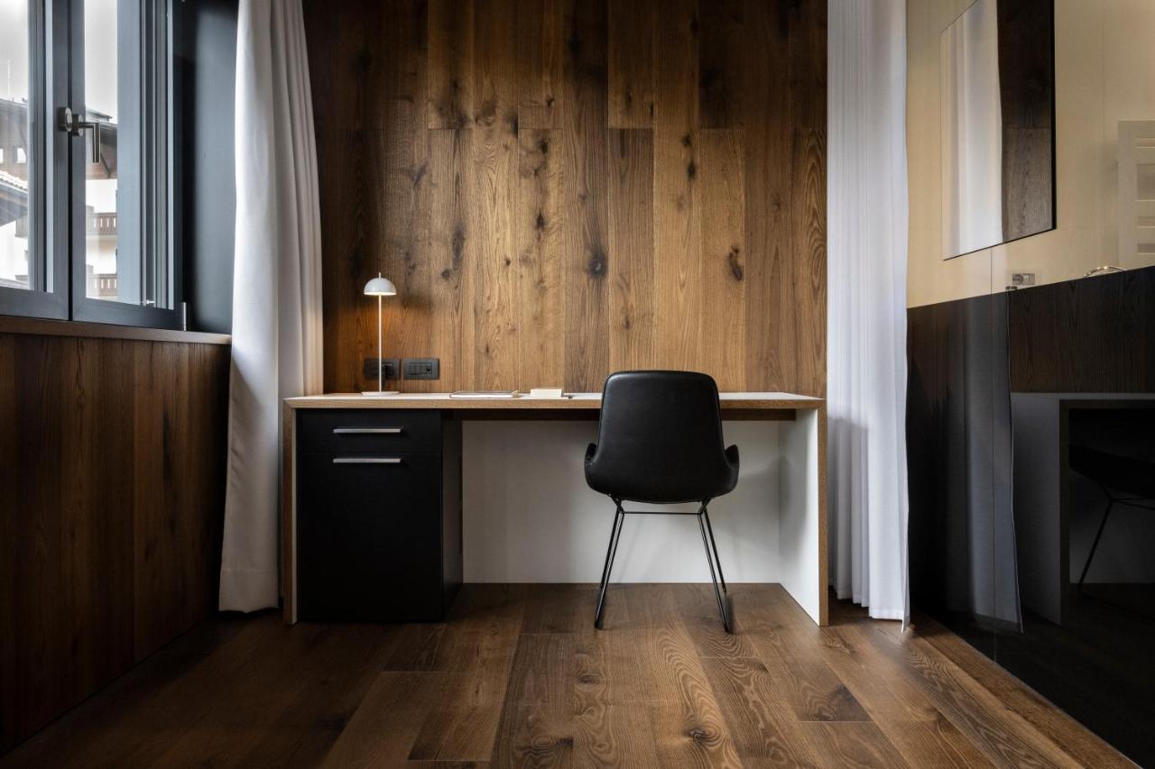 ホテル Ciasa De Munt Lifestyle Living コルヴァーラ・イン・バディーア エクステリア 写真